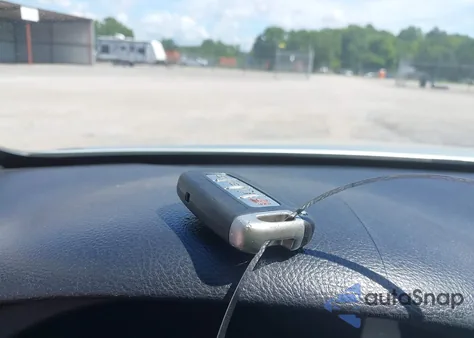 2010 Hyundai Genesis 4.6 from USA, damaged, VIN KMHGC4DF1AU107978